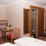 Garni Erler Hotel 3*