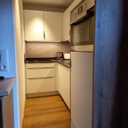 Hotel Garni Erler 3*