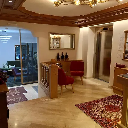 Hotel Garni Erler 3*
