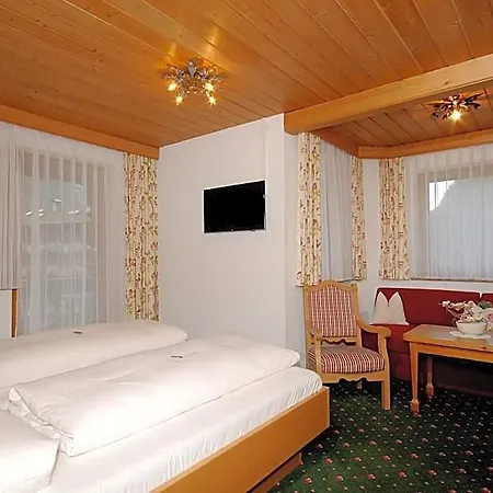 Garni Erler Hotel 3*