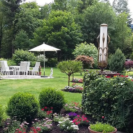 Hotel Garni Erler 3*