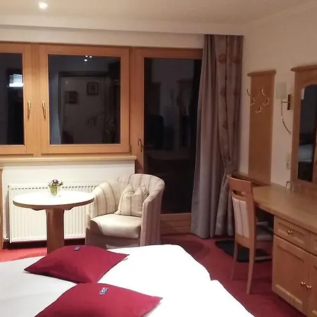 Garni Erler Hotel 3*