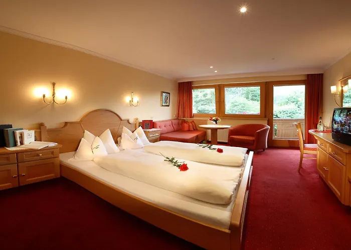 Hotel Garni Erler 3*