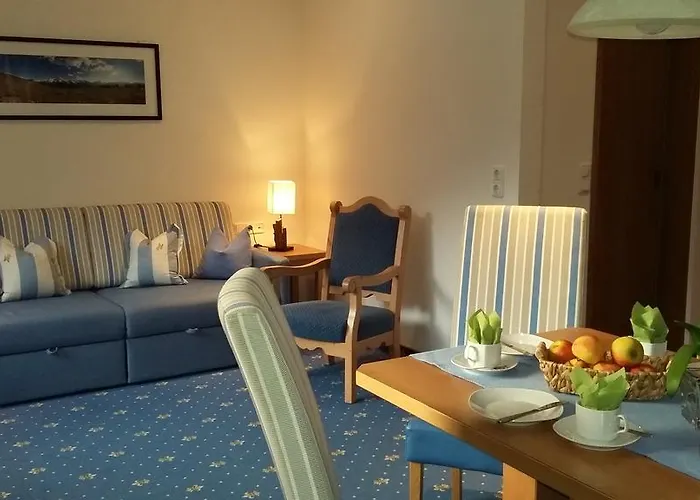 Hotel Garni Erler Mayrhofen